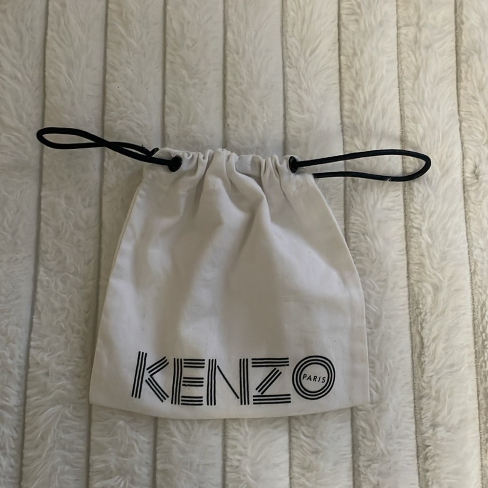 Kenzo Cream Logo Drawstring Pouch